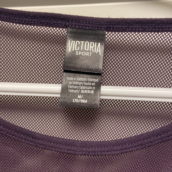 Victoria Secret Sport work out top - Picture 3 of 4